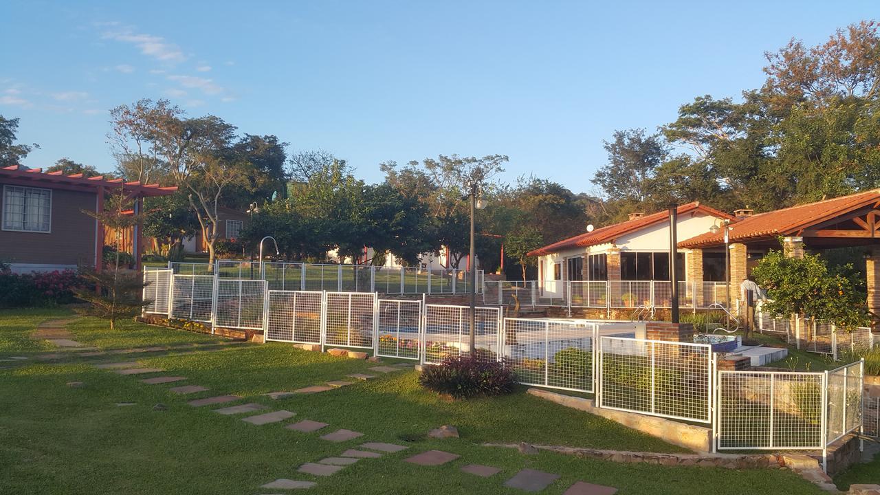Vista Alegre Natural Resort - Bungalows Independencia ภายนอก รูปภาพ