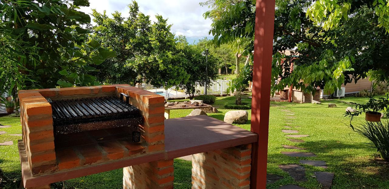 Vista Alegre Natural Resort - Bungalows Independencia ภายนอก รูปภาพ